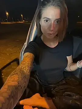 StripChat italianPassion is Freechat italianPassion — Squirt in your face